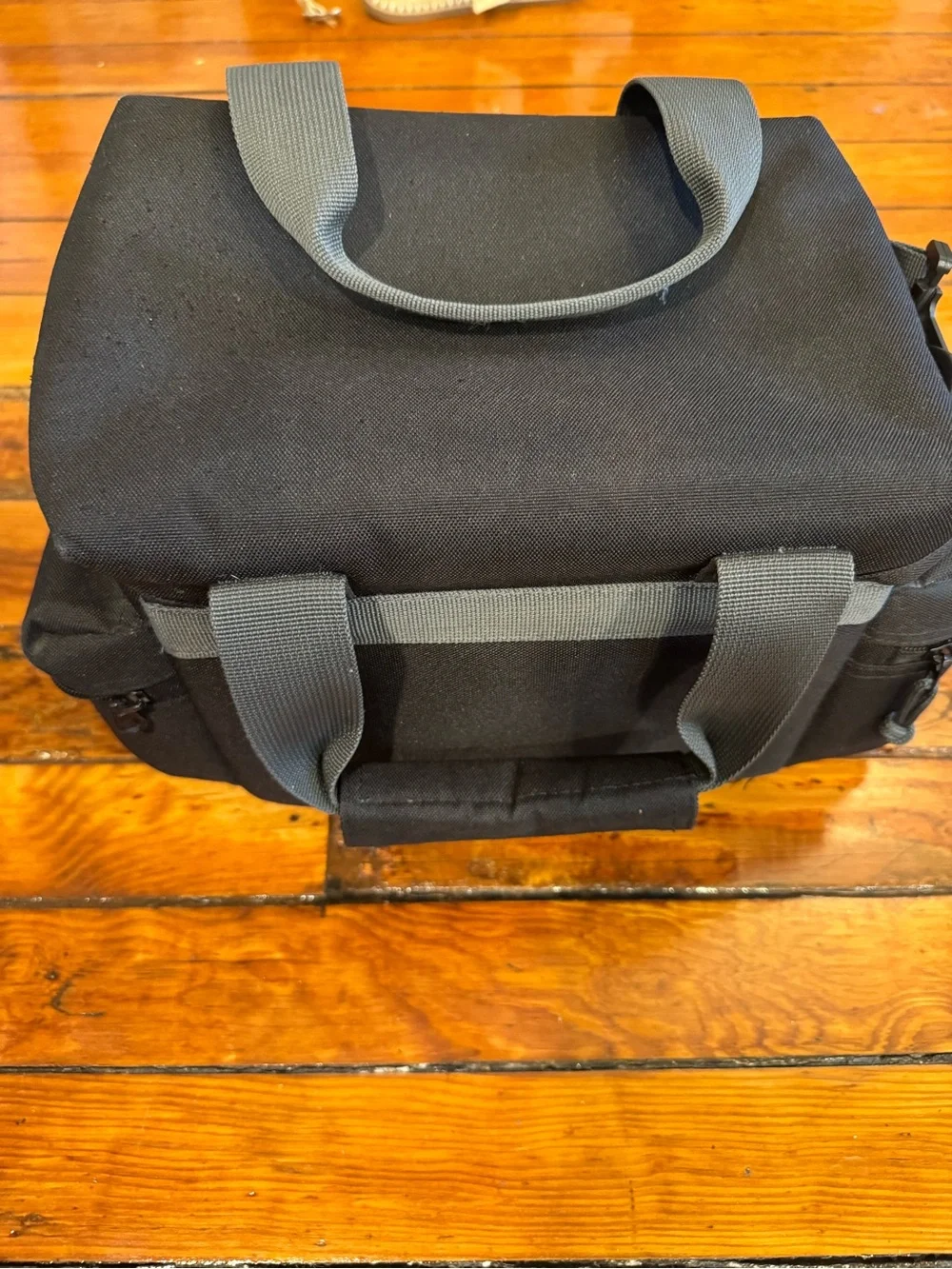 Canon Black and Gray Compact Messenger Camera Bag
